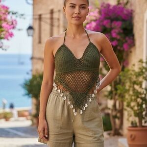 Gorgeous seashell crochet mermaid bralette